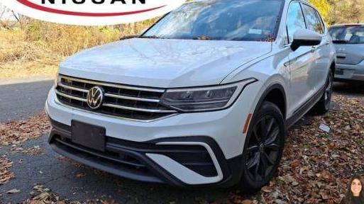 VOLKSWAGEN TIGUAN 4MOTION 2022 3VV2B7AXXNM009981 image